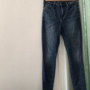 aritzia high rise paradise mine skinny jeans